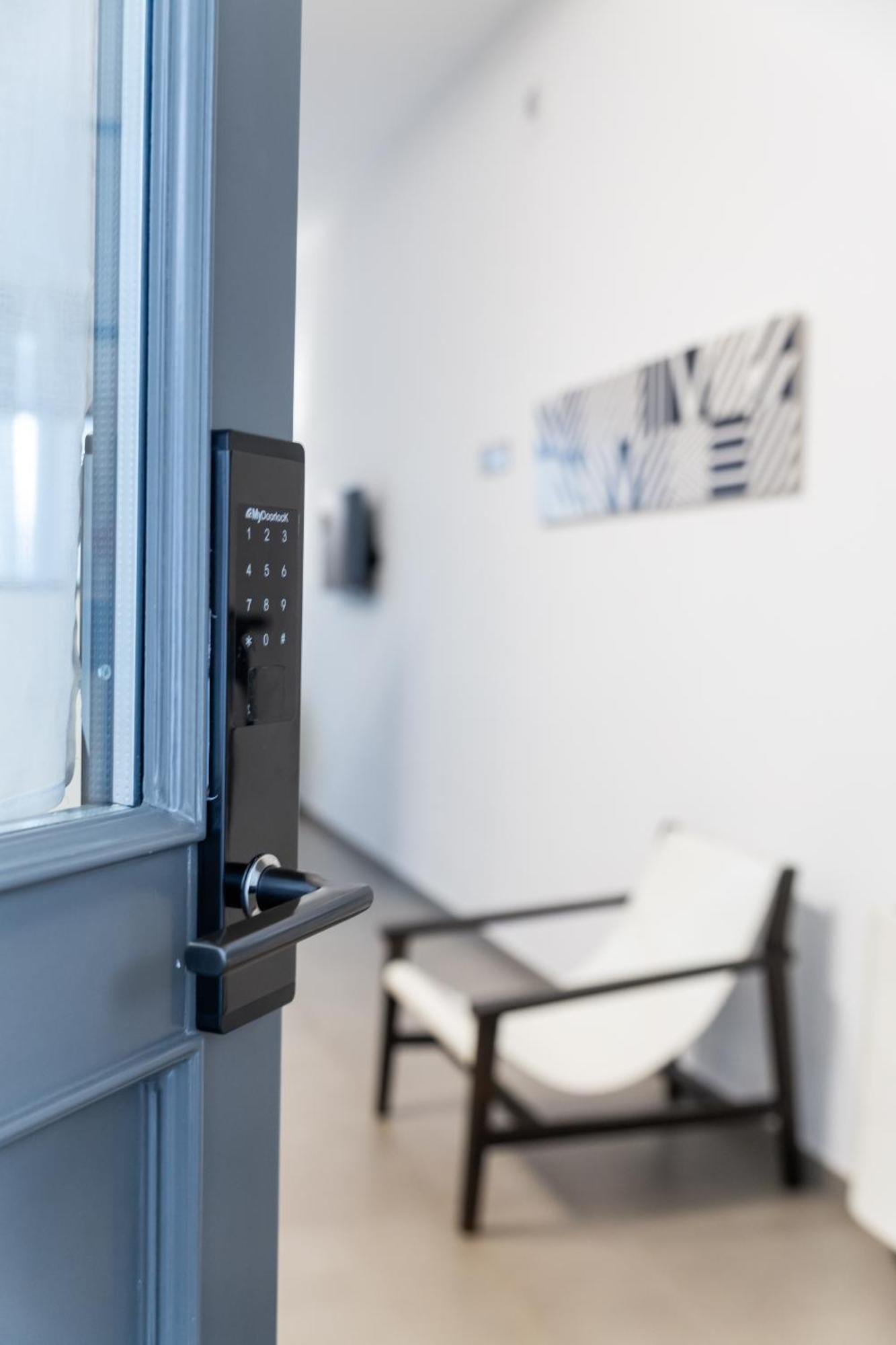 Archihouse Suites Napels Buitenkant foto