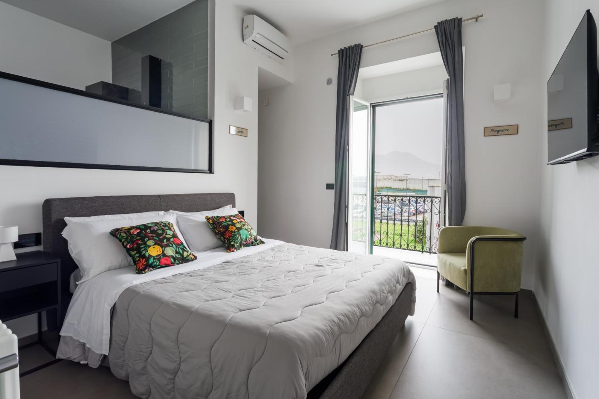 Archihouse Suites Napels Buitenkant foto