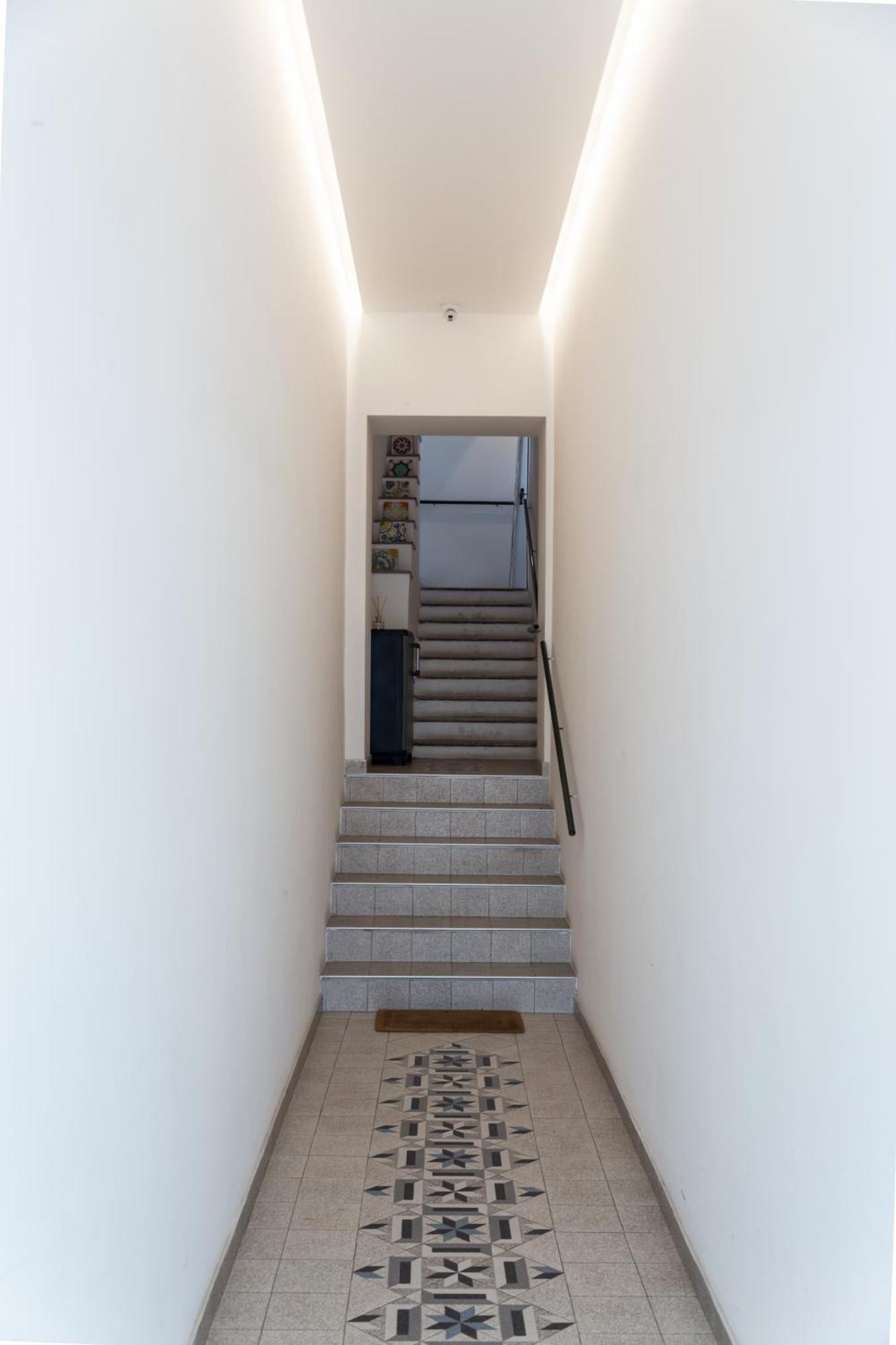 Archihouse Suites Napels Buitenkant foto